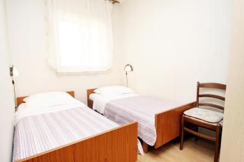Apartments by the sea Arbanija, Ciovo - 6062, Трогир (фото 3)