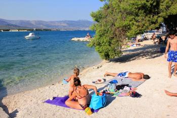 Apartments by the sea Arbanija, Ciovo - 6062, Трогир (фото 5)