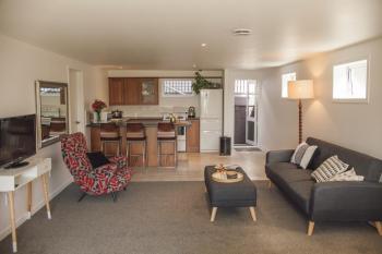 Water & City Lights Studio, Tauranga (foto 2)