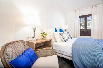 Rooms & Suites The Lighthouse, Тиас (фото 5)
