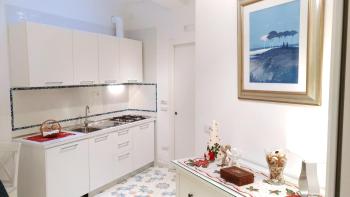 Mini Appartamento Al Chiostro, Neapel (Foto 5)