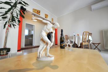 Apartment near Stavros Niarchos Park & Acropolis, Atény (fotografie 3)