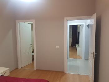 CityHeart Apartment Tirana Near Skanderbeg Square by Robert, Tirana (foto 5)