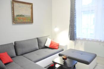 Modern & Historic Apartment, Братислава (фото 3)