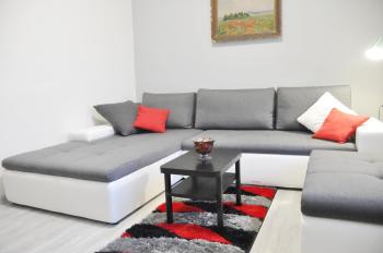 Modern & Historic Apartment, Братислава (фото 2)