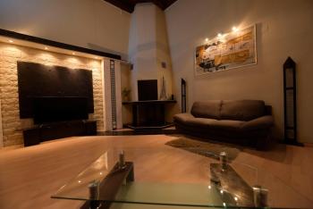 H & V Residence - Split Level Apartment, Arad (Foto 5)