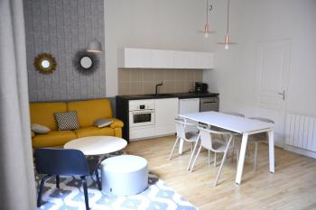 Cosy apartment ideally located in the Old Town, Lyon (photo 3)