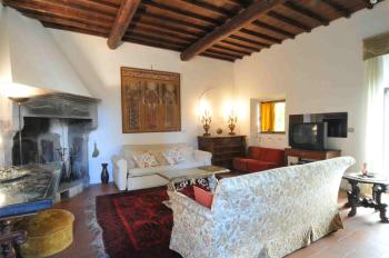 Villa in Private Estate,shared Pool,parking,3km to Ponte Vecchio, Florence (photo 3)