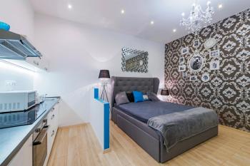 PARKING, AC, 2 Bedroom design flat in the center, Budapešť (fotografie 2)