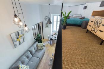 ANGLE DROIT- LOFT CHARMANT ET ATYPIQUE, CLIMATISATION, Vieux-Nice, Nice (fotografie 3)