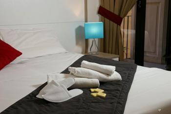 Caravaggio Hotel, Naples (photo 5)