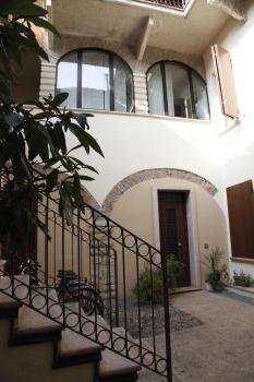 Mirko Apartment by Reasy&Busy, Verona (foto 4)