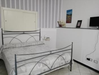 Sunset House, Riomaggiore (photo 3)
