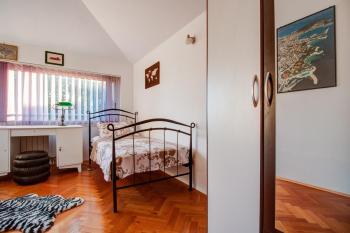 Apartment near sandy Firule Beach, Split (photo 5)