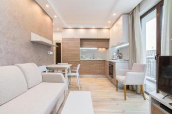 M&M Modern & Multifunctional One Bedroom Apartment by Flat Mаnager, Sofia (photo 2)