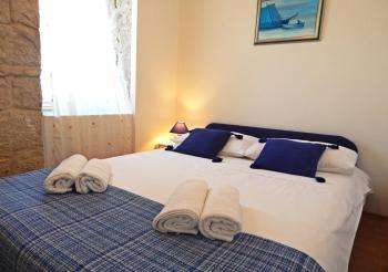 Apartments Moni, Split (photo 4)