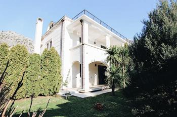 Villa Teuta, Risan (photo 2)