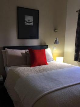 Park Crescent Hotel, Manchester (photo 5)