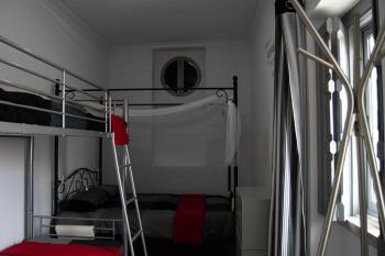 Lisbon Hostel Terminal 3, Лиссабон (фото 3)