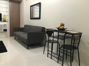 One Palm Tree Apartments, Manila (fotografie 2)