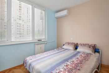 Comfortable One Bedroom Apartment in a Lively Area | Zona B5 | Russian Square, Sofia (Foto 5)