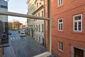 18th CENTURY BAROQUE RESIDENCE, Praha (fotografie 2)