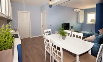 Dion Apartment, Tirana (fotografie 3)