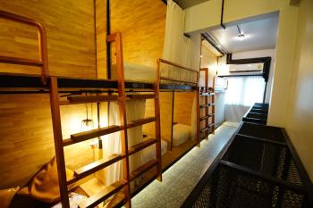 Sleep Owl Hostel, Bangkok (zdjęcie 3)