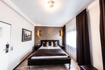 Mauritius Komfort Hotel in der Altstadt, Kolín nad Rýnem (fotografie 4)
