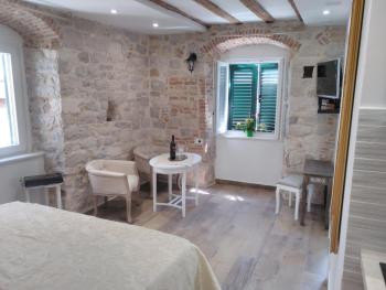 Studio Amore in Diocletian palace, Split (photo 3)