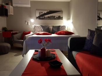 Romeo & Juliet -Modern & Stylish Apartment With City View in Egaleo-Athens, Atény (fotografie 5)