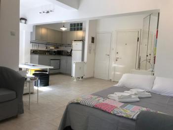 Aris sweet home, Atény (fotografie 2)