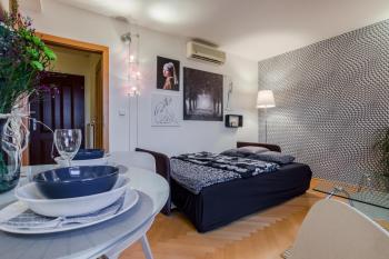 Prague 1 SUNNY APT with terrace by Michal&Friends, Прага (фото 5)