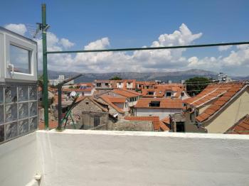 Cosy accommodation in the center of Split, Split (photo 5)