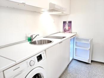 Budget Semi Basement by Verde Apartments, Athens (photo 4)