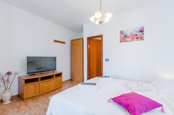 Studio Vijađ, Sutivan (fotografie 2)