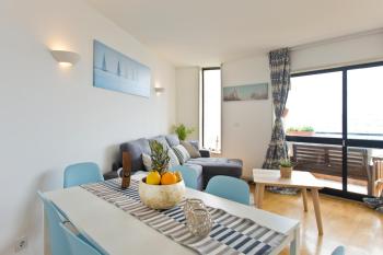 Host Wise - Amazing Comfy Flat with Balcony, Матозиньюш (фото 3)