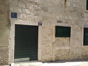 Cosy accommodation in the center of Split, Split (photo 2)