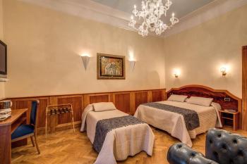 Relais Conte Di Cavour De Luxe, Řím (fotografie 4)
