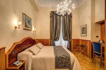 Relais Conte Di Cavour De Luxe, Řím (fotografie 2)