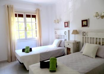 La Isla, Jávea (photo 3)