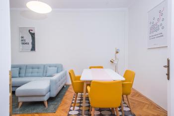 Designer & Luxurious, Business, One Bedroom Apartment in Top Central Sofia by Flat Mаnager, Sofia (foto 2)