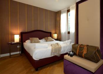 Residence La Fenice, Venice (photo 2)