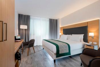Holiday Inn Naples by IHG, Naples (photo 3)