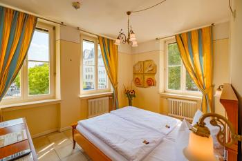 XII Apostel Albergo, Kolín nad Rýnem (fotografie 2)