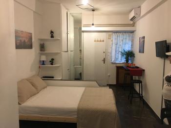 Edem Riviera Studio,close to beach,in Paleo Faliro, Atény (fotografie 3)