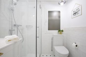 Moderno y reformado apartamento al lado del Museo, Madrid (fotografie 5)