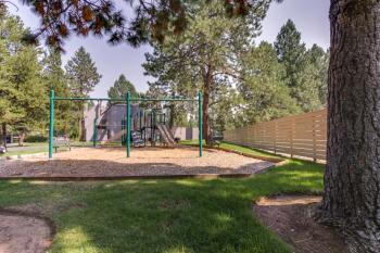Seclusion in Century West, Bend (foto 3)