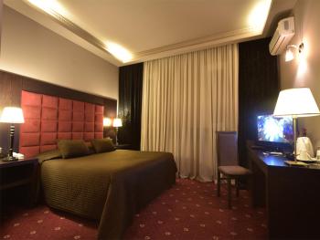 Hotel Doro City, Тирана (фото 5)