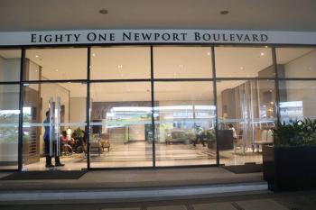 Eighty One Newport Boulevard, Manila (fotografie 2)
